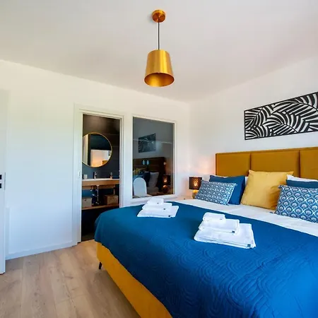 Apartvilla Zanna With Sea View For 4 People * Galižana