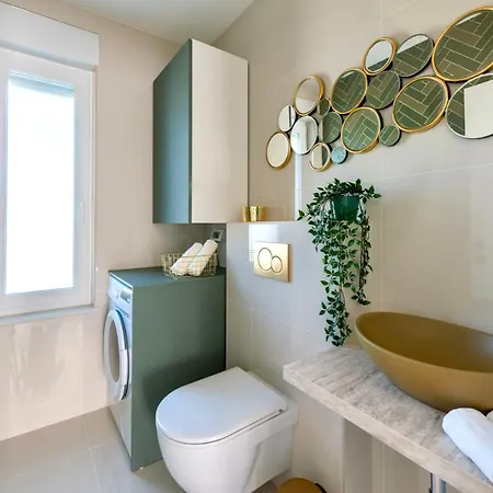 Apartvilla Zanna With Sea View For 4 People Apartment *