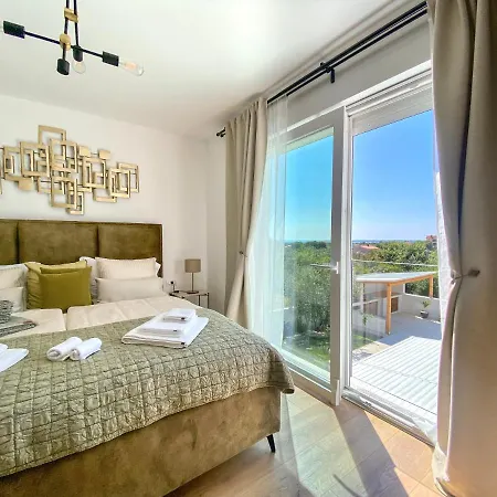 Apartvilla Zanna With Sea View For 4 People
